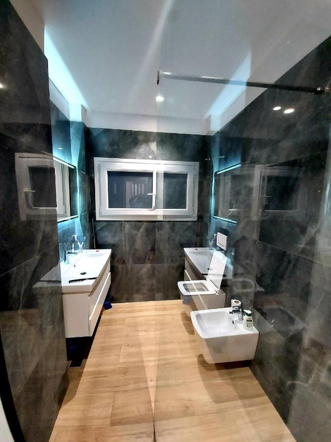 Luxurious Double Bedroom Suite Tirana Eksteriør billede
