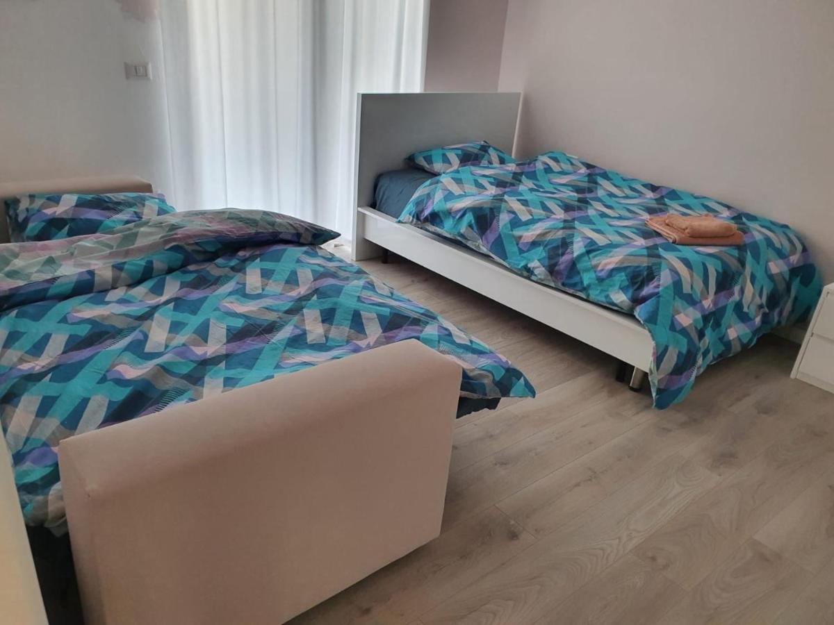 Luxurious Double Bedroom Suite Tirana Eksteriør billede
